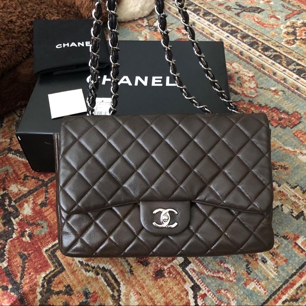 SOLD**Chanel Classic Jumbo Caviar Single Flap Bag - Picture 6 of 16